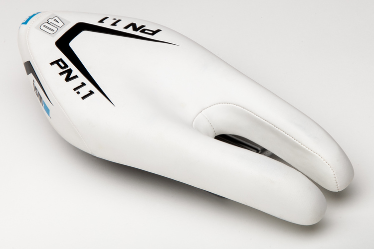 SELLA CICLISMO ISM PN 1.1 SADDLE white front.jpg